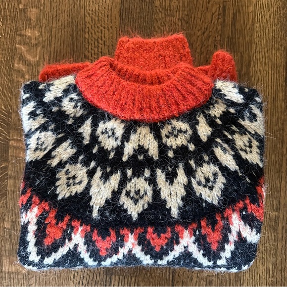 NEW Zara “Bloggers Favorite” Pompom Chunky Sweater - Picture 6 of 9